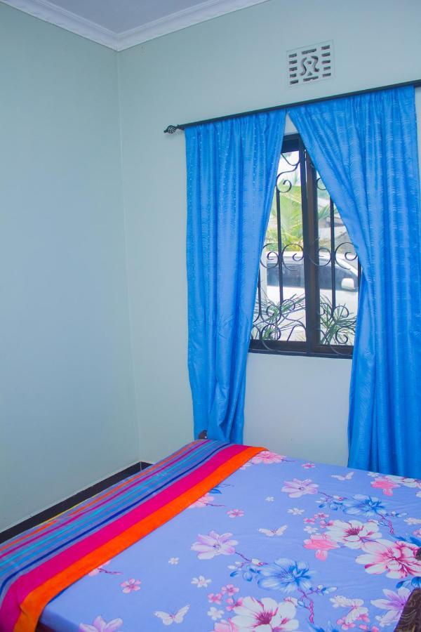 Bed and Breakfast New Dream House à Arusha Extérieur photo