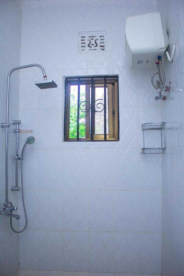 Bed and Breakfast New Dream House à Arusha Extérieur photo