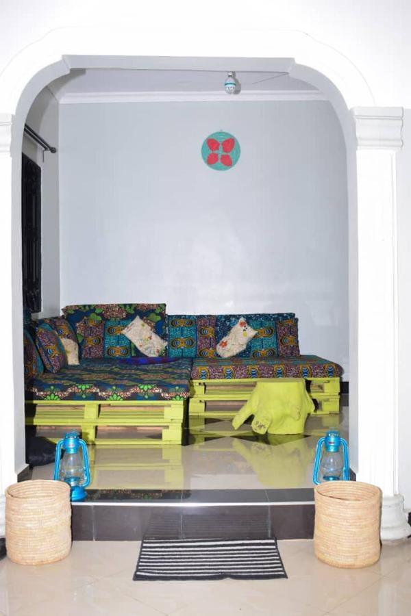 Bed and Breakfast New Dream House à Arusha Extérieur photo