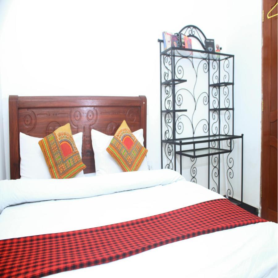 Bed and Breakfast New Dream House à Arusha Extérieur photo
