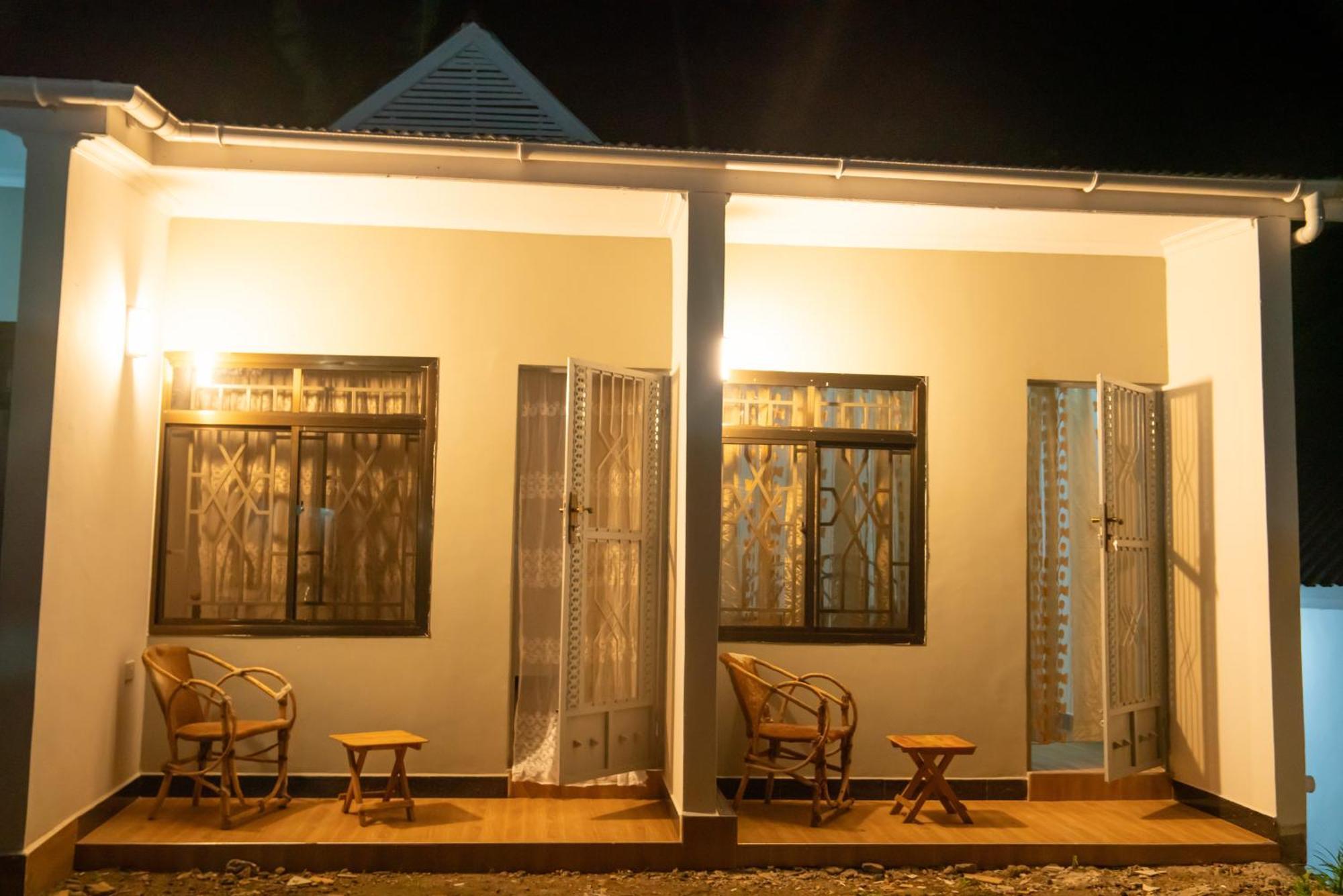Bed and Breakfast New Dream House à Arusha Extérieur photo