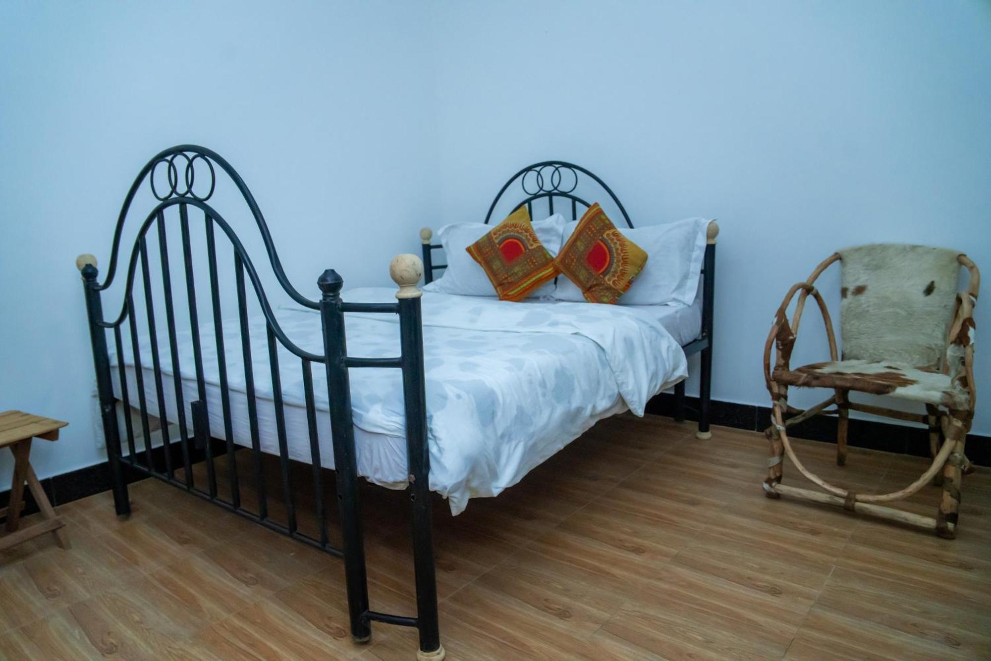 Bed and Breakfast New Dream House à Arusha Extérieur photo